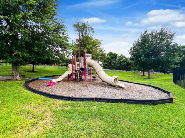 4712 Lake Champlain LN, Austin, TX 78754