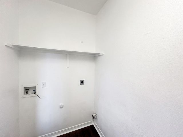 4712 Lake Champlain LN, Austin, TX 78754