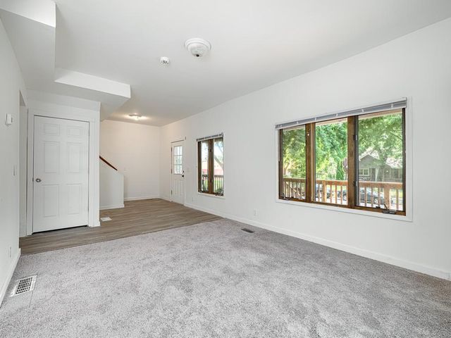 1223 Oliver Avenue N, Minneapolis, MN 55411