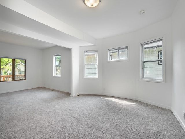 1223 Oliver Avenue N, Minneapolis, MN 55411