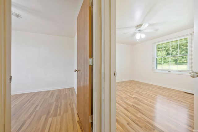 260 S Pyracantha Circle, Santa Claus, IN 47579