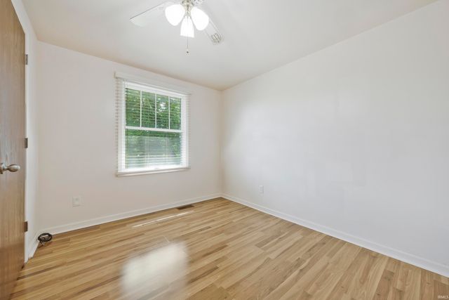 260 S Pyracantha Circle, Santa Claus, IN 47579