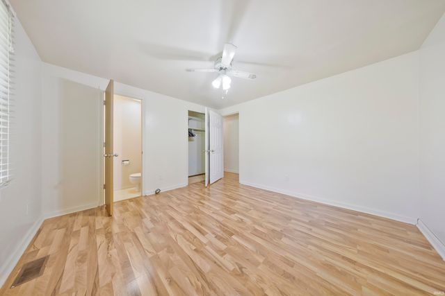 260 S Pyracantha Circle, Santa Claus, IN 47579