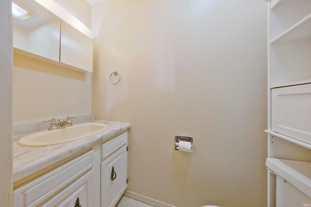 260 S Pyracantha Circle, Santa Claus, IN 47579