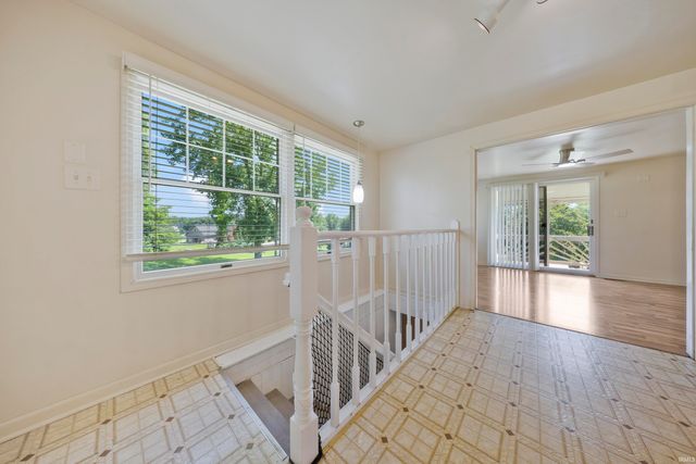 260 S Pyracantha Circle, Santa Claus, IN 47579