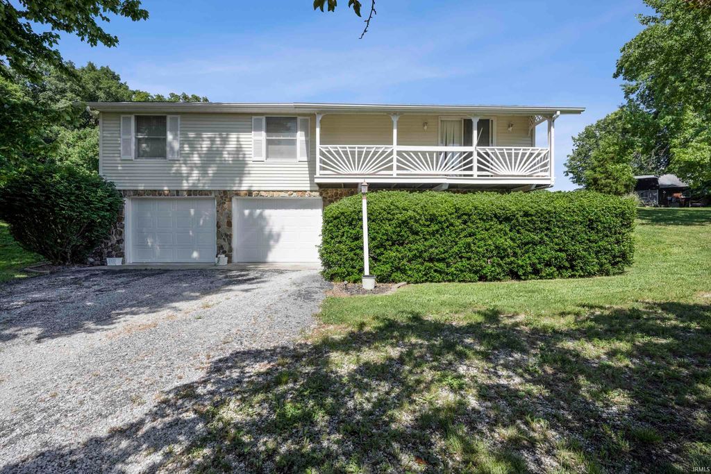 260 S Pyracantha Circle, Santa Claus, IN 47579