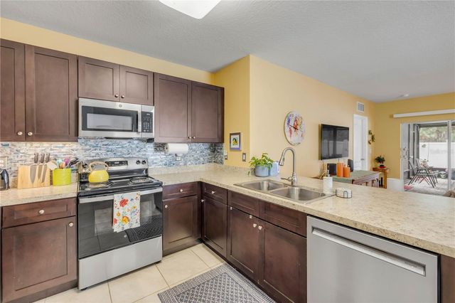 2820 TATON TRACE, New Smyrna Beach, FL 32168
