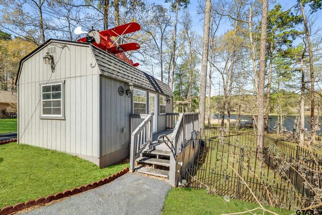 1425 County Rd. 1596, Avinger, TX 75630