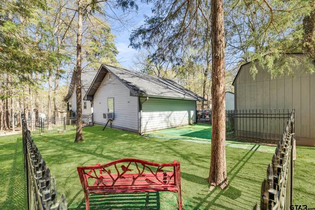 1425 County Rd. 1596, Avinger, TX 75630