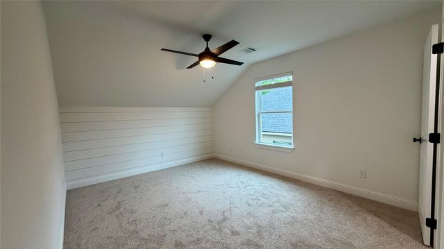 110 Cove Place Court, Conroe, TX 77356