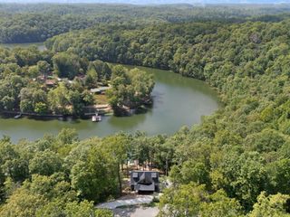 1265 Cliffs Edge Road, East Bernstadt, KY 40729