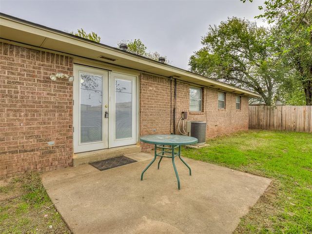 1518 E Boyd Street, Norman, OK 73071