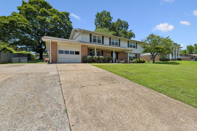 72 Milford Drive, Rossville, GA 30741