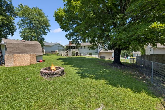 72 Milford Drive, Rossville, GA 30741