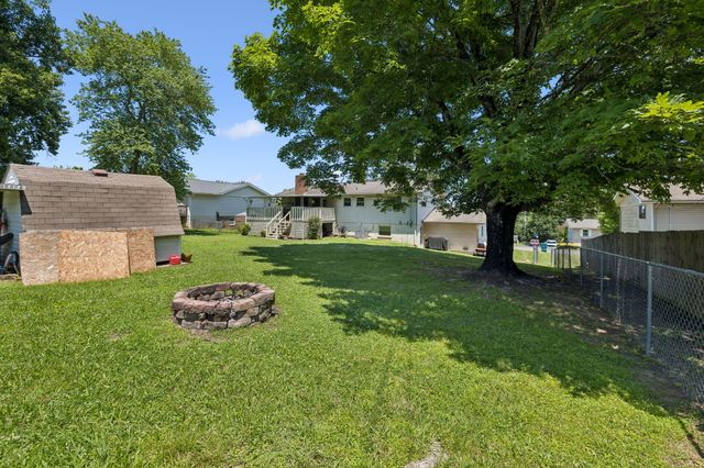 72 Milford Drive, Rossville, GA 30741