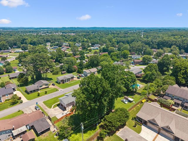 72 Milford Drive, Rossville, GA 30741