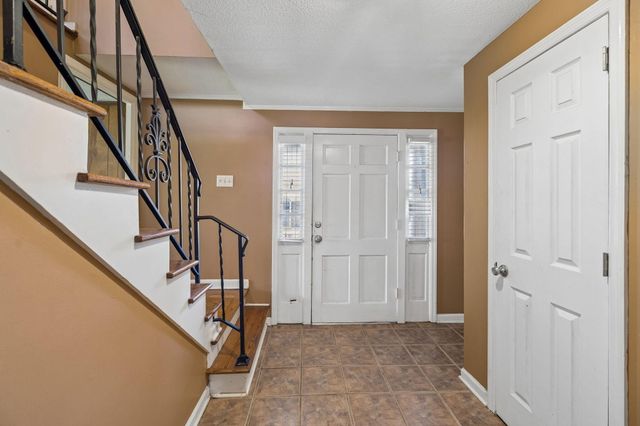 72 Milford Drive, Rossville, GA 30741