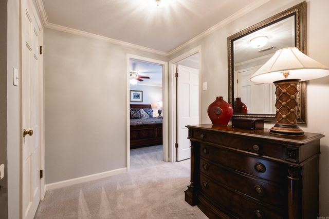 4 Hillandale Drive, Little Rock, AR 72227