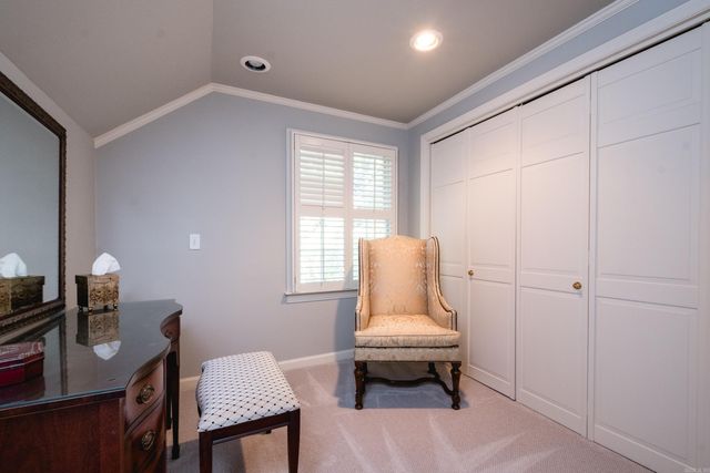 4 Hillandale Drive, Little Rock, AR 72227