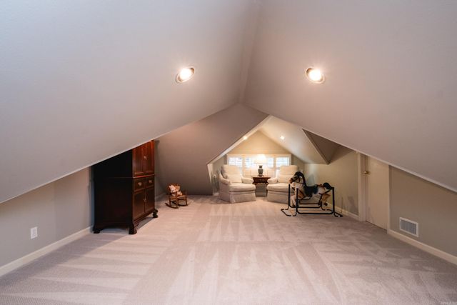 4 Hillandale Drive, Little Rock, AR 72227