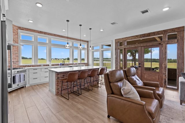 931 VZ County Road 2306, Canton, TX 75103