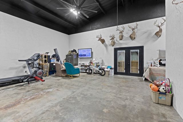 931 VZ County Road 2306, Canton, TX 75103
