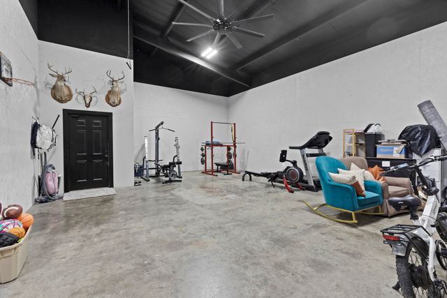 931 VZ County Road 2306, Canton, TX 75103