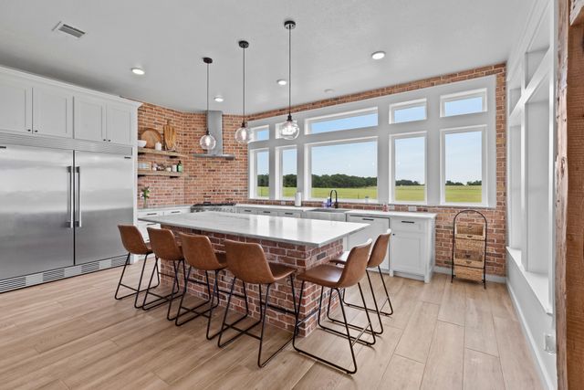 931 VZ County Road 2306, Canton, TX 75103