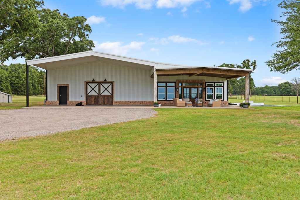 931 VZ County Road 2306, Canton, TX 75103