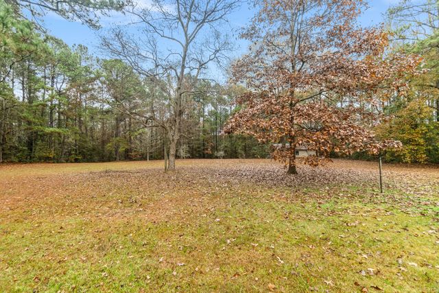 8 Lott Purvis Rd., Hattiesburg, MS 39401