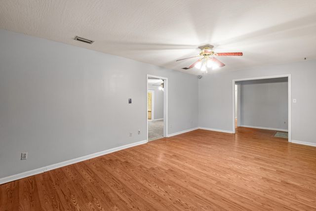 8 Lott Purvis Rd., Hattiesburg, MS 39401