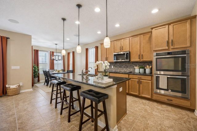 901 FOUNTAIN COIN LOOP, Orlando, FL 32828