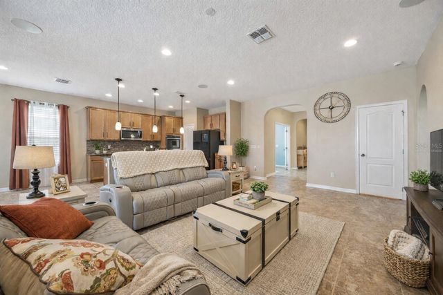 901 FOUNTAIN COIN LOOP, Orlando, FL 32828