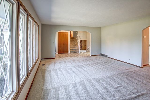 3225 Helen Drive, North Royalton, OH 44133