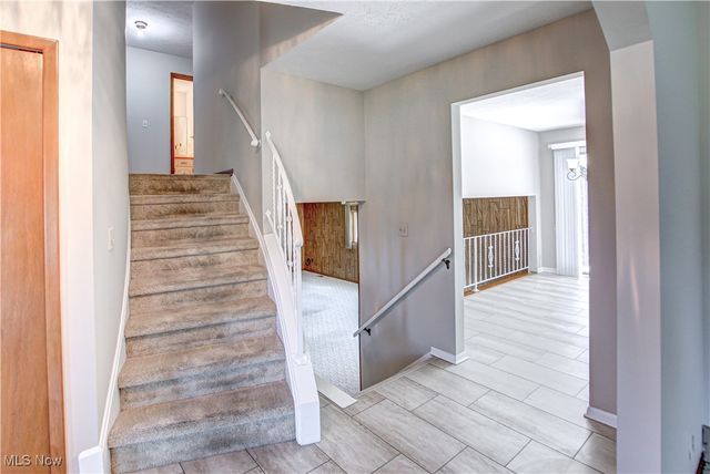 3225 Helen Drive, North Royalton, OH 44133