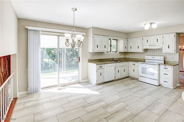 3225 Helen Drive, North Royalton, OH 44133