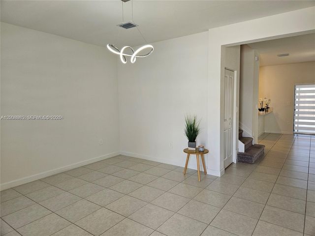 11816 SW 247th Ter, Homestead, FL 33032