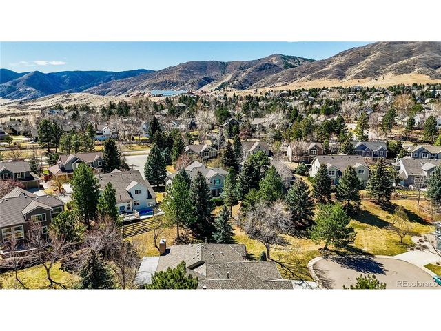 4 Red Cedar, Littleton, CO 80127