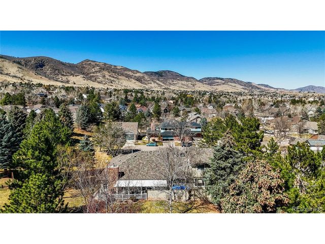 4 Red Cedar, Littleton, CO 80127