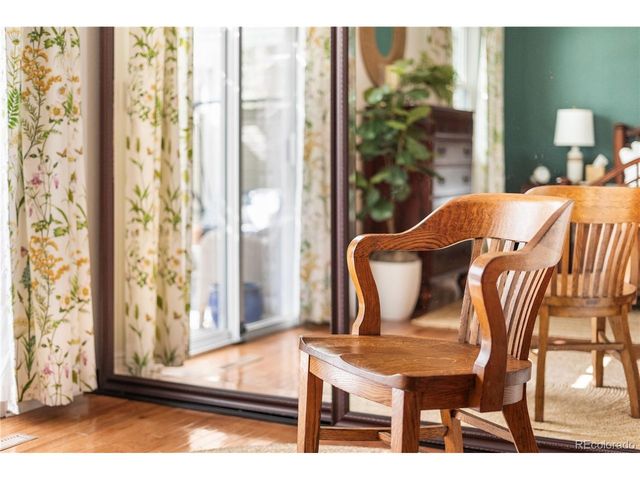 4 Red Cedar, Littleton, CO 80127