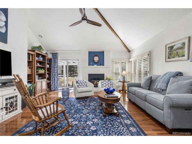 4 Red Cedar, Littleton, CO 80127