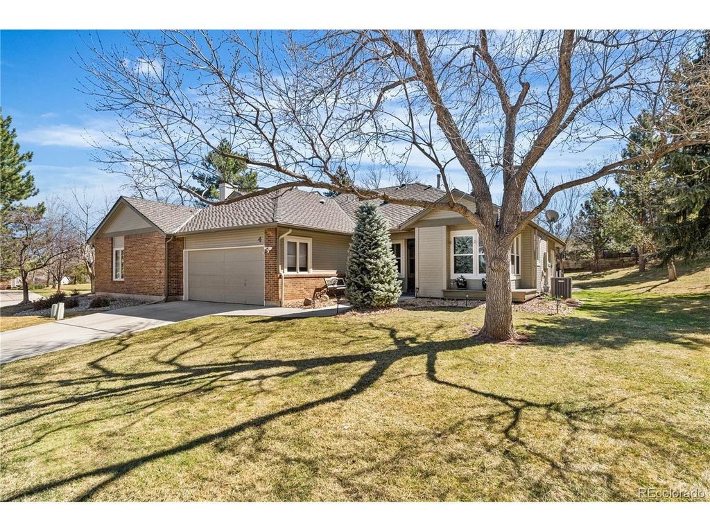 4 Red Cedar, Littleton, CO 80127