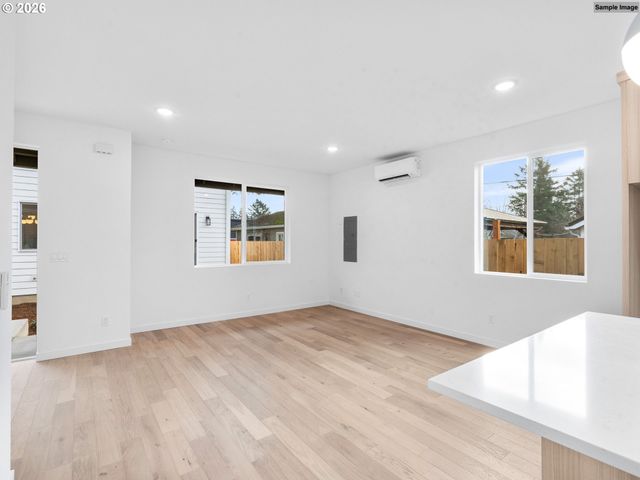 6441 Se 88th Ave, Portland, OR 97217