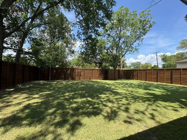 3631 Espanola Drive, Dallas, TX 75220