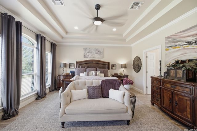 221 Allemania Dr, New Braunfels, TX 78132