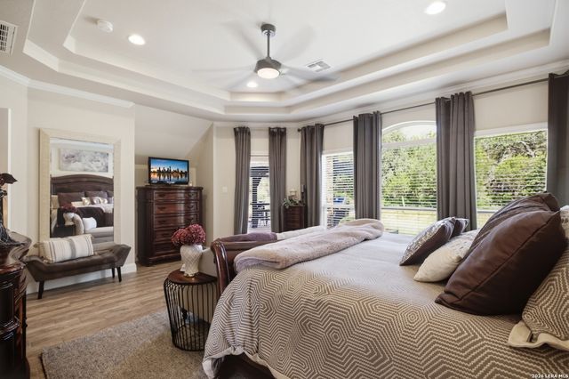 221 Allemania Dr, New Braunfels, TX 78132