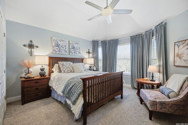 221 Allemania Dr, New Braunfels, TX 78132