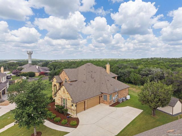 221 Allemania Dr, New Braunfels, TX 78132