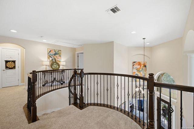 221 Allemania Dr, New Braunfels, TX 78132