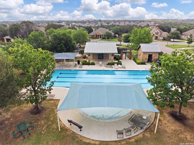 221 Allemania Dr, New Braunfels, TX 78132